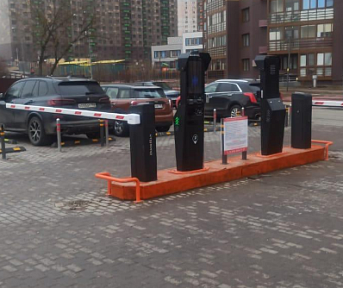 Парковка в Лохино